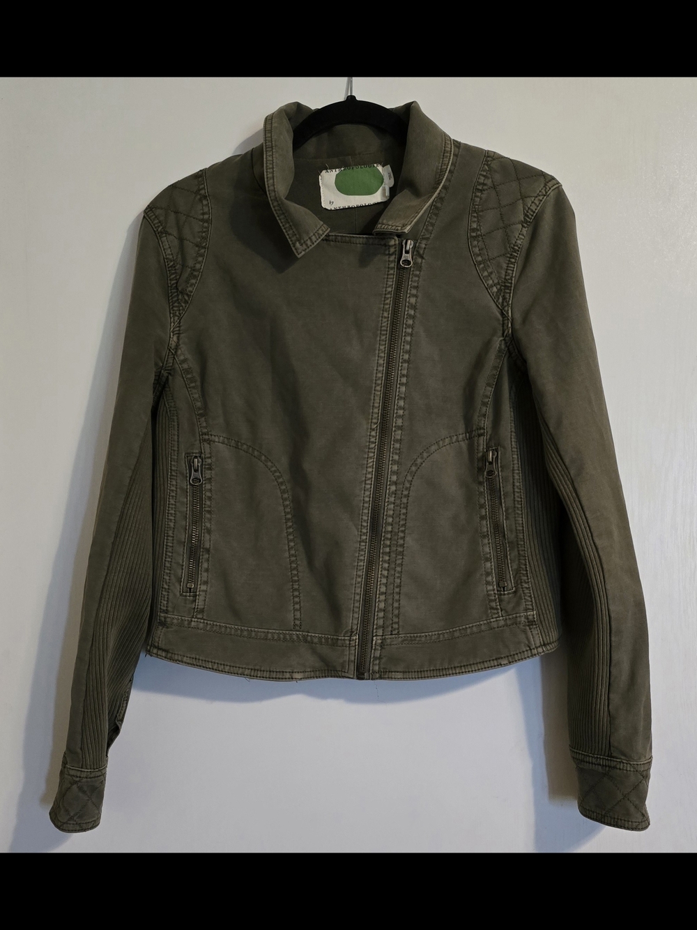 Anthropologie Women’s Moto Jacket Olive Green Zip Front Quilted Trim